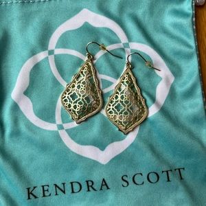 Kendra Scott Addie gold earrings
